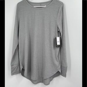 Gap Fit Women’s Brush Tech Jersey Shirt Sz M Tall Dry Wicking Breathable